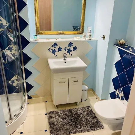 Apartament Marina *