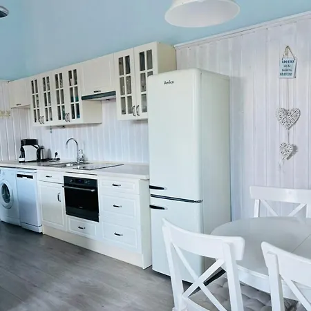 Apartament Marina Apartment
